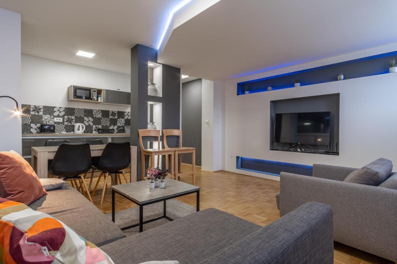 Apartments Park Siska Λιουμπλιάνα Εξωτερικό φωτογραφία