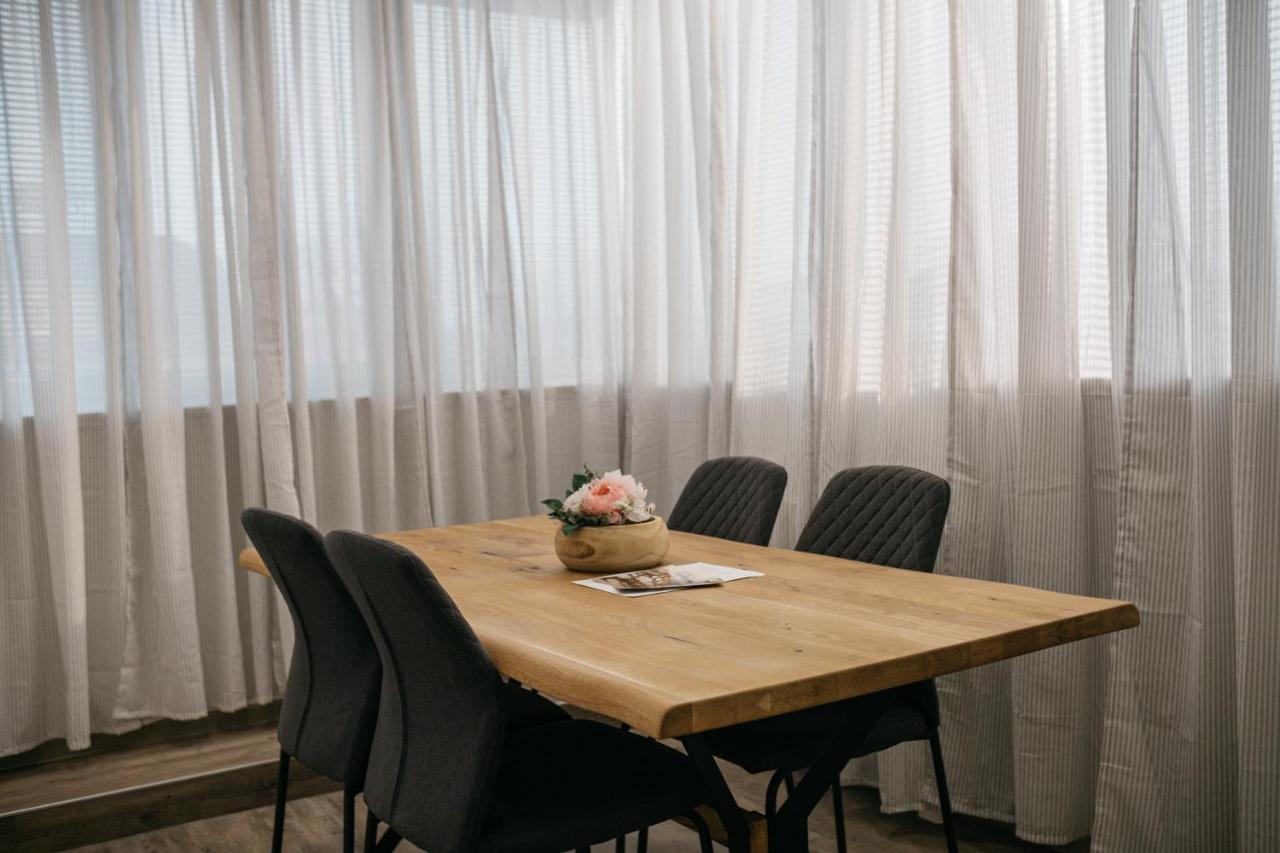 Apartments Park Siska Λιουμπλιάνα Εξωτερικό φωτογραφία