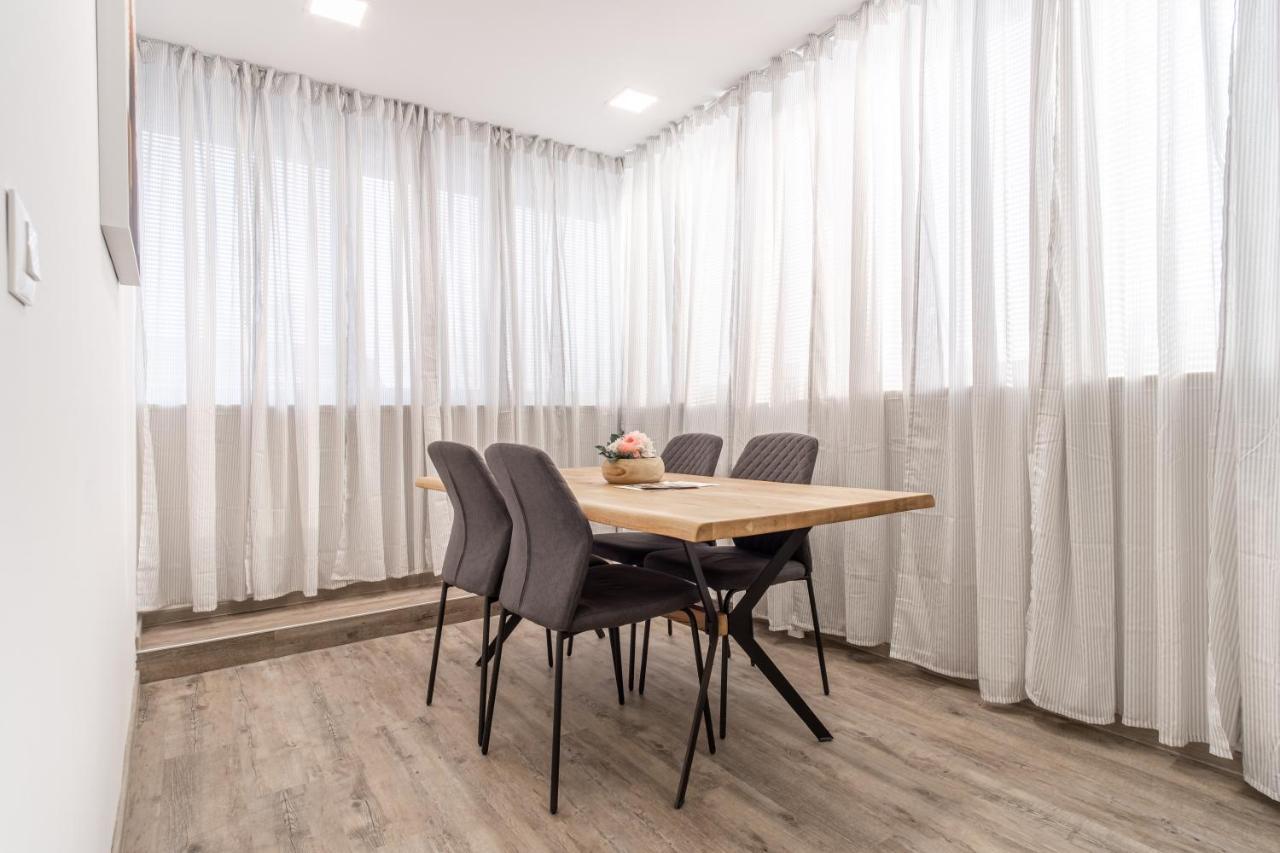Apartments Park Siska Λιουμπλιάνα Εξωτερικό φωτογραφία
